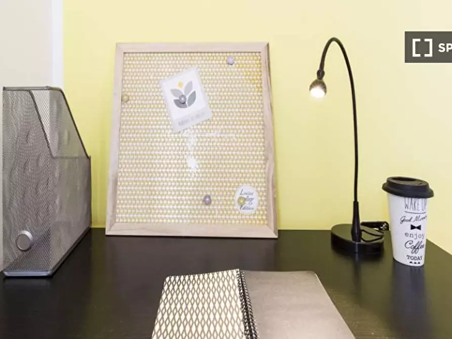 Immagine 5 di Camera condivisa in affitto  in Via Volterra a Milano