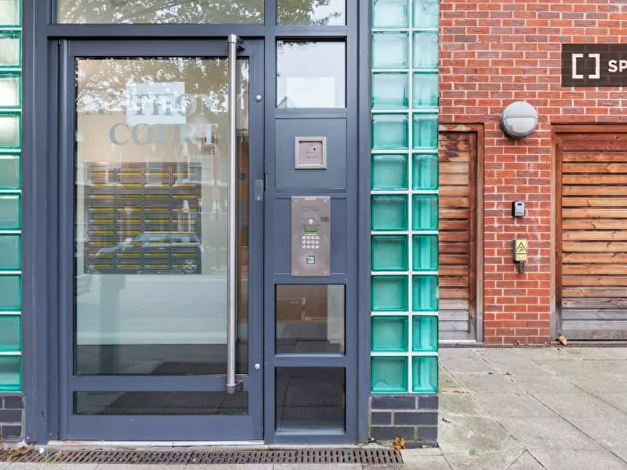 Immagine 13 di Appartamento in affitto  in Gilstead Rd a Ealing