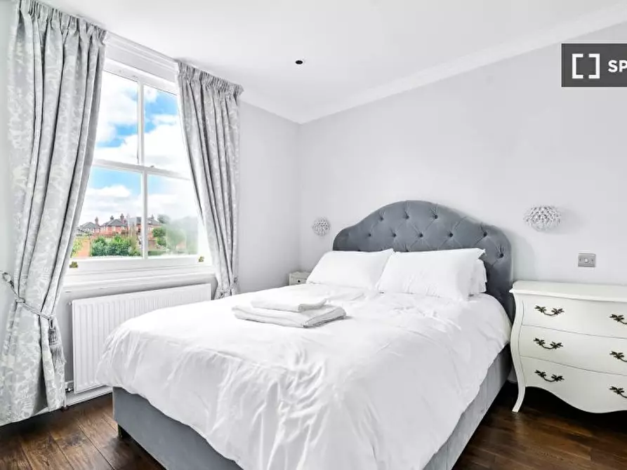 Immagine 4 di Appartamento in affitto  in Oakley Street a Kensington