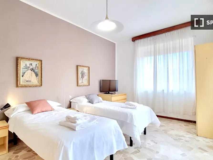 Immagine 5 di Appartamento in affitto  in Via Ambrogio Binda a Milano