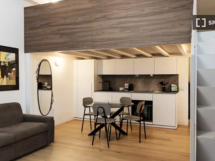 Immagine 2 di Ufficio in affitto  in Via Nino Bixio a Milano