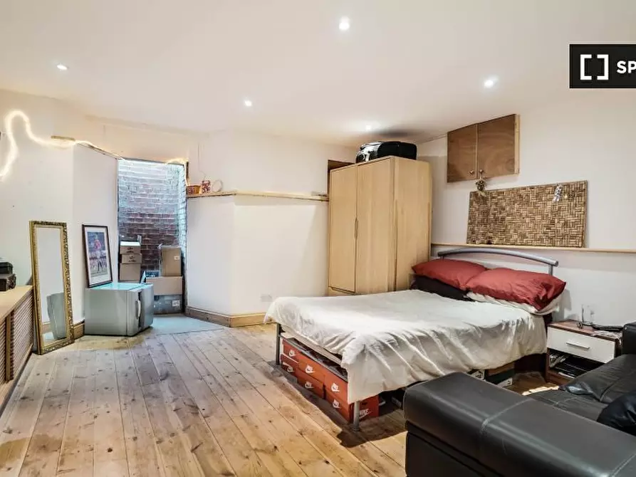 Immagine 9 di Camera condivisa in affitto  in Southborough Rd a Hackney