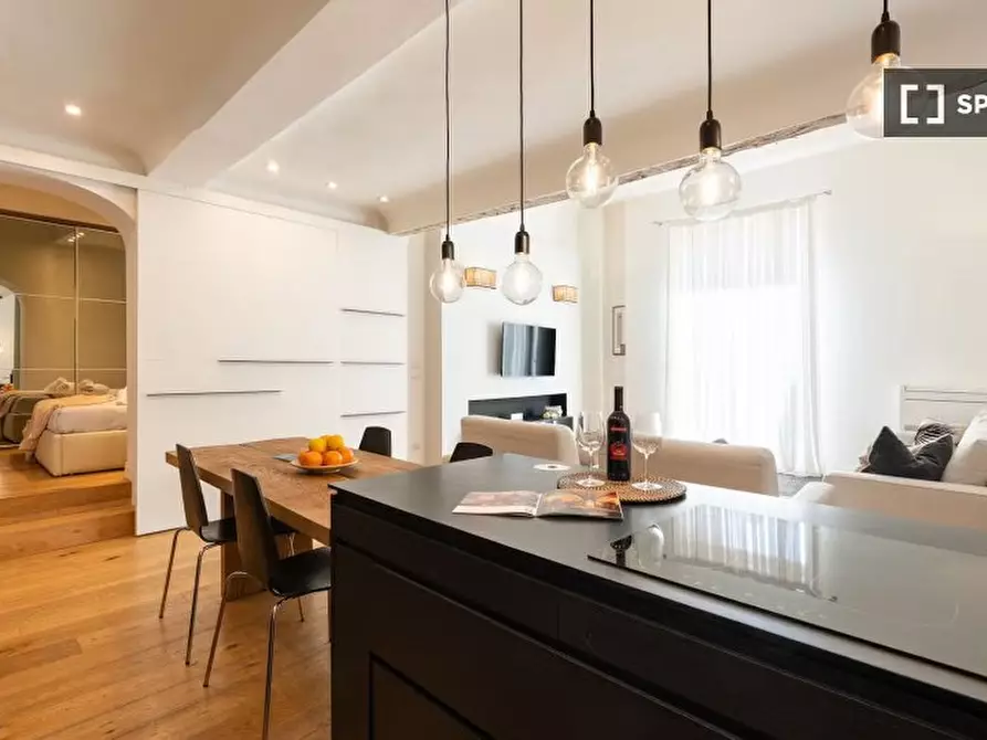 Immagine 6 di Appartamento in affitto  in Via de' Tornabuoni a Firenze