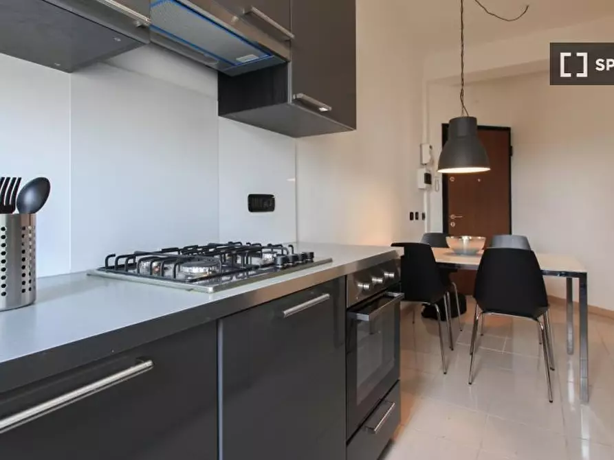 Immagine 7 di Camera condivisa in affitto  in Via Rho a Milano