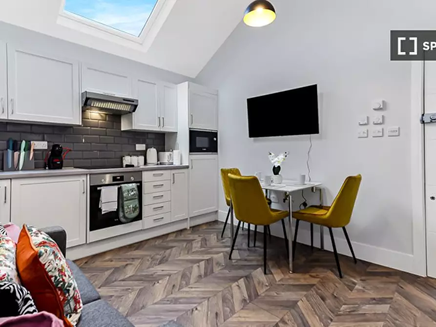 Immagine 2 di Appartamento in affitto  in flat d a Romford