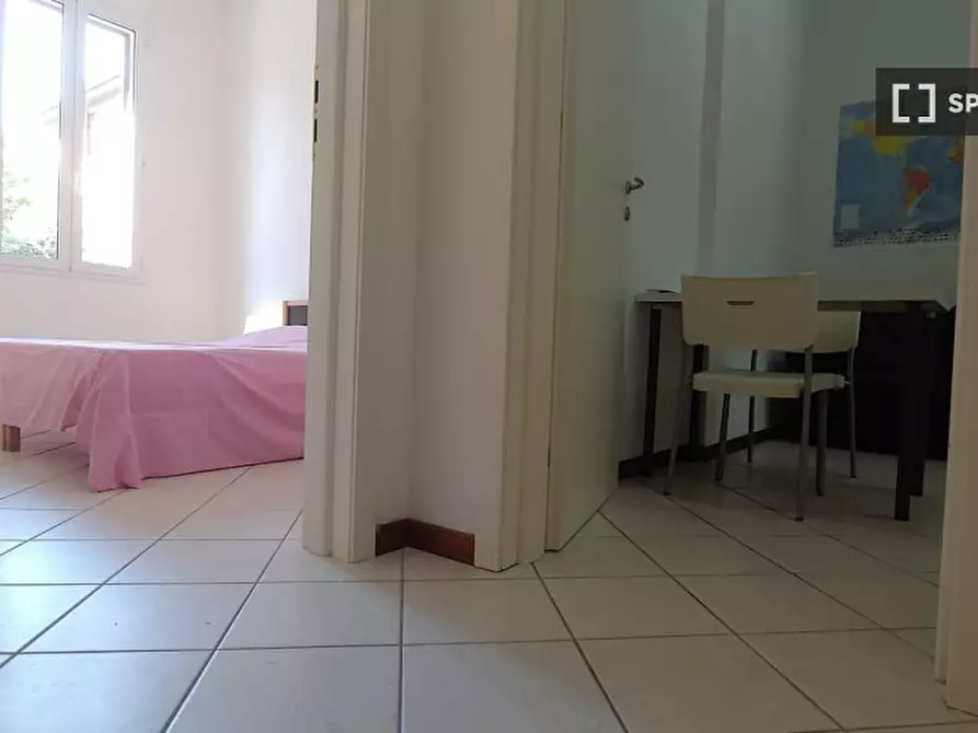 Immagine 2 di Appartamento in affitto  in Via Vittorio Bigari a Bologna