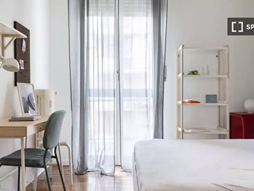 Immagine 3 di Camera condivisa in affitto  in Via Arcivescovo Romilli a Milano