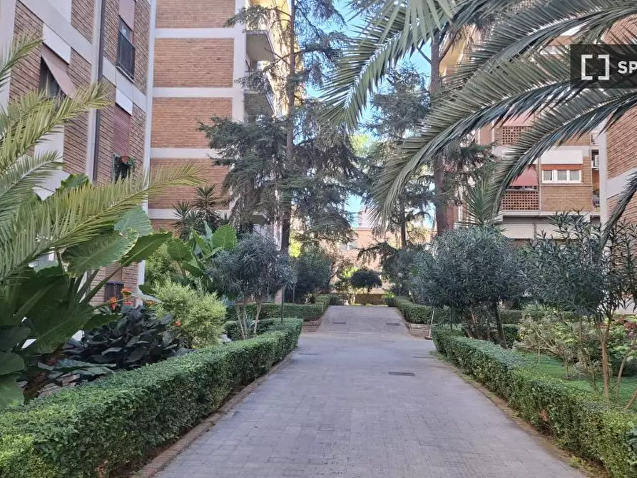 Immagine 2 di Appartamento in affitto  in Via Genazzano a Roma