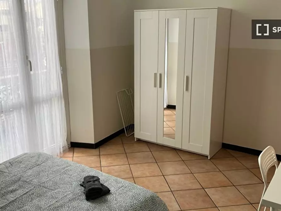 Immagine 8 di Camera condivisa in affitto  in VIA GRAMSCI/7 a Genova