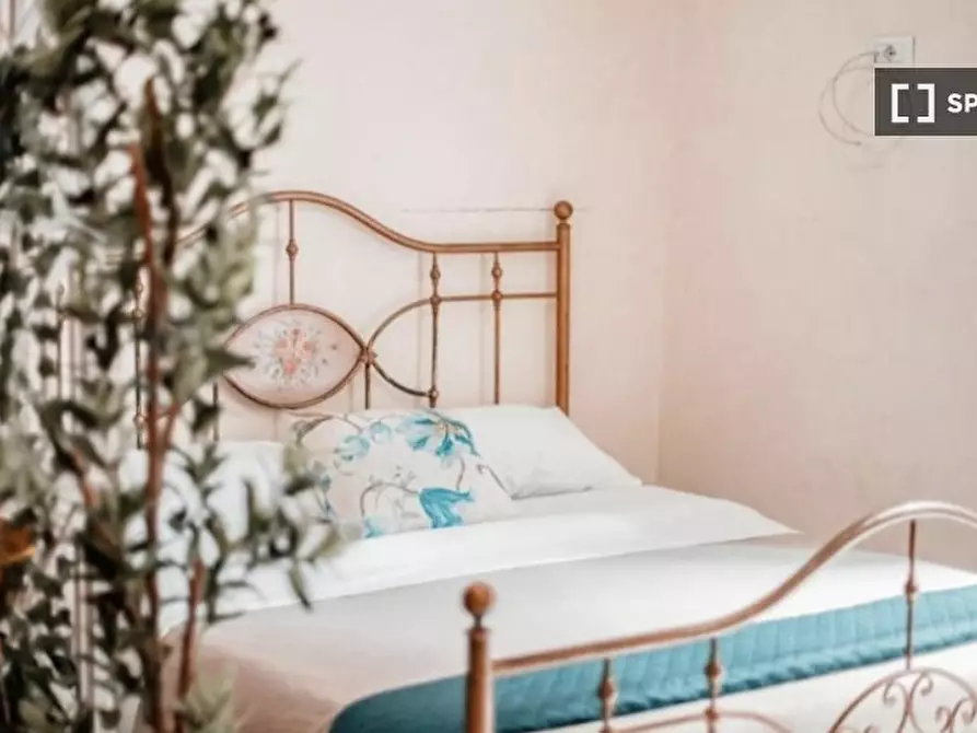 Immagine 9 di Ufficio in affitto  in V. Salvator Rosa a Napoli