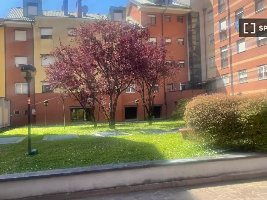 Immagine 5 di Appartamento in affitto  in Via Luigi Alamanni a Milano