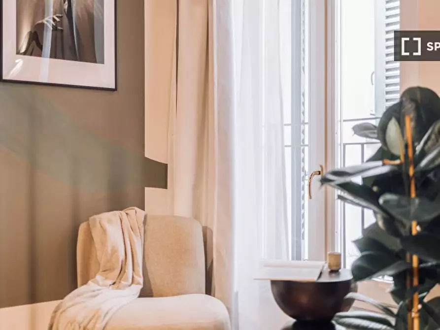 Immagine 19 di Appartamento in affitto  in Via dell'Orso a Milano