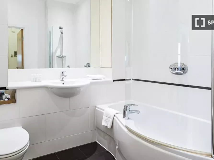 Immagine 5 di Appartamento in affitto  in a St John Street a Islington