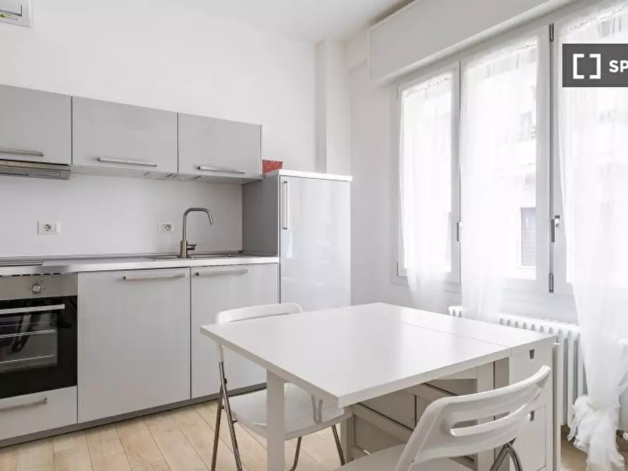 Immagine 1 di Ufficio in affitto  in Via Guglielmo Marconi a Bologna