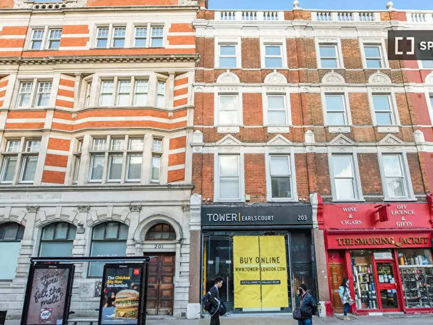 Immagine 18 di Appartamento in affitto  in Earls Ct Rd a Kensington