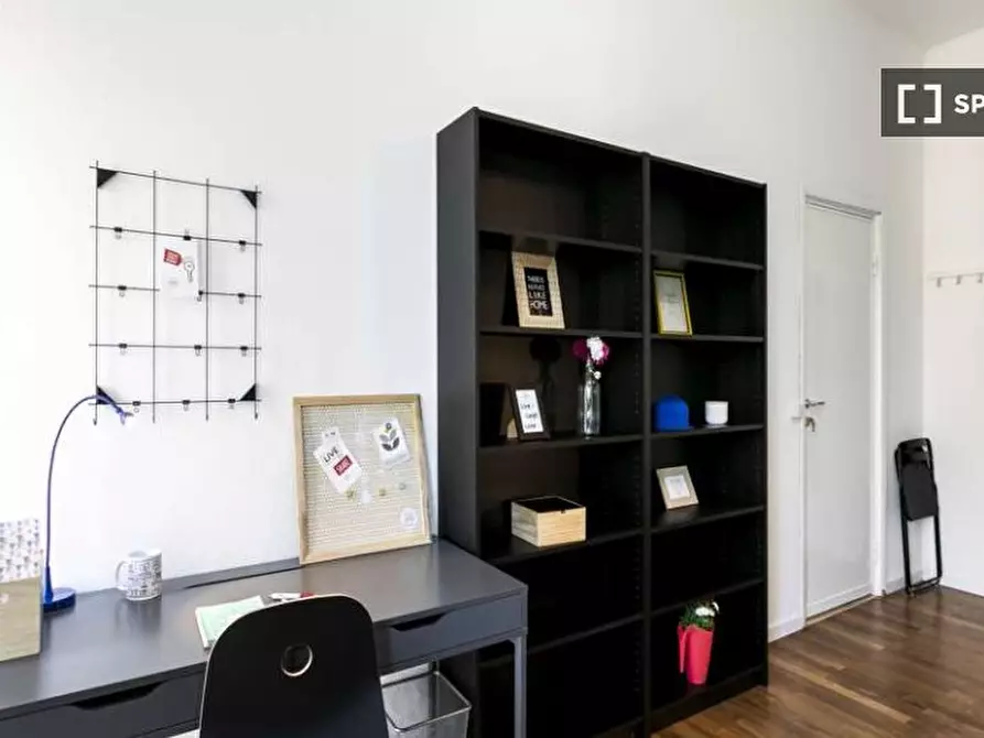 Immagine 6 di Camera condivisa in affitto  in Viale Beatrice D'Este a Milano