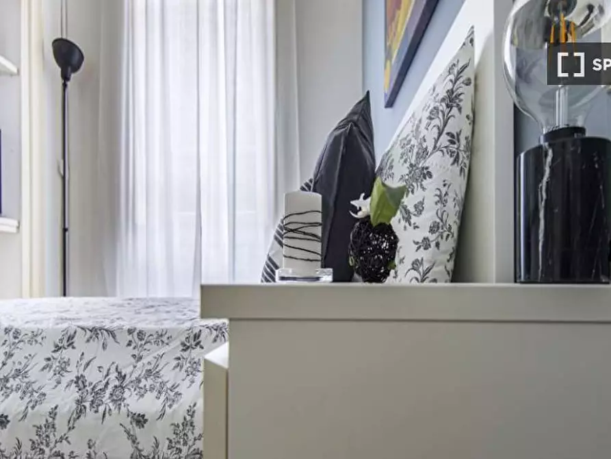 Immagine 4 di Camera condivisa in affitto  in Via Orti a Milano