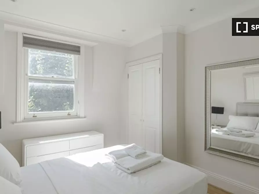 Immagine 9 di Appartamento in affitto  in flat a Hammersmith