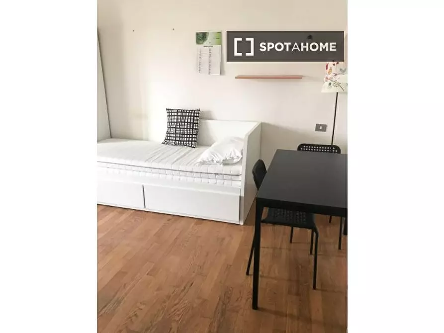 Immagine 15 di Ufficio in affitto  in Via Giordano Bruno a Milano