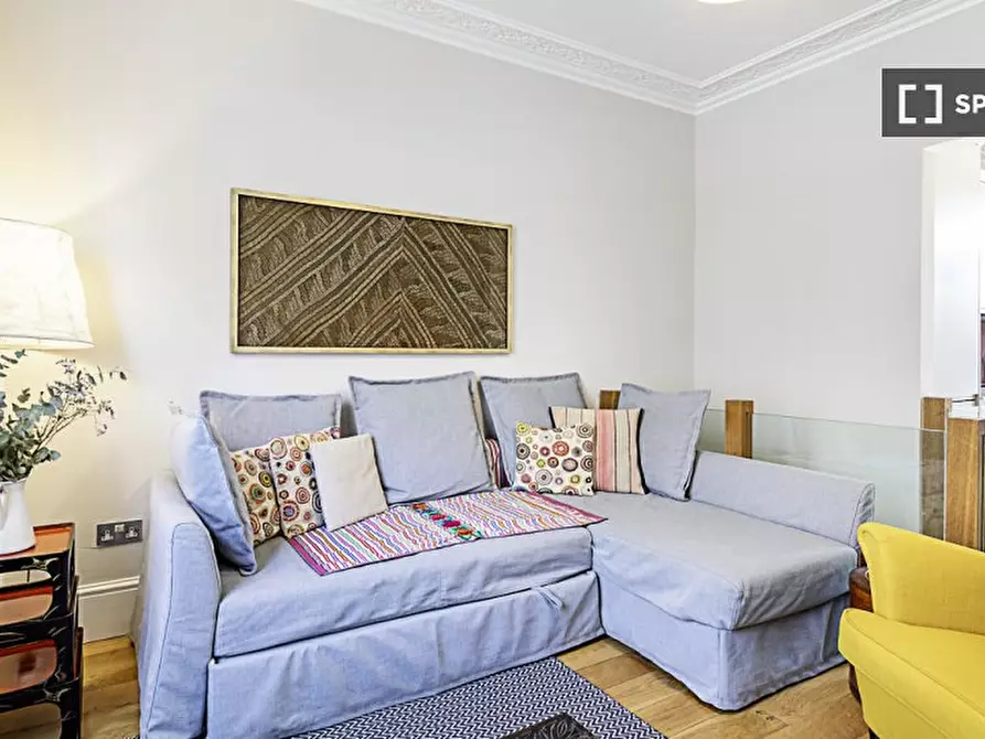 Immagine 7 di Appartamento in affitto  in A Great Percy Street a Camden Town