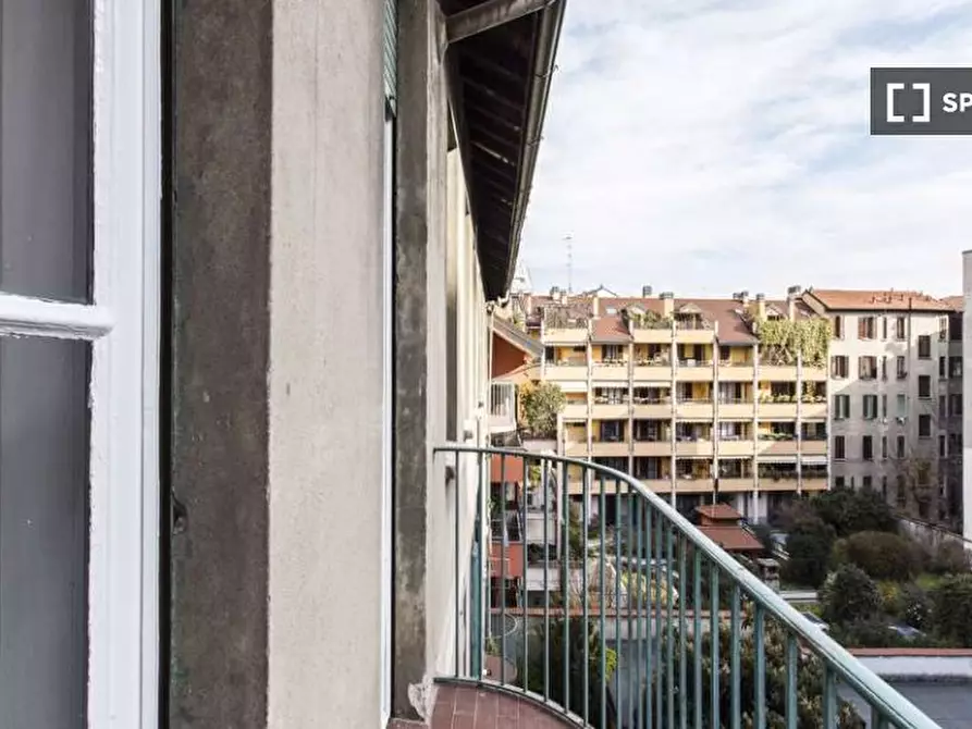Immagine 5 di Camera condivisa in affitto  in Via Verbano a Milano