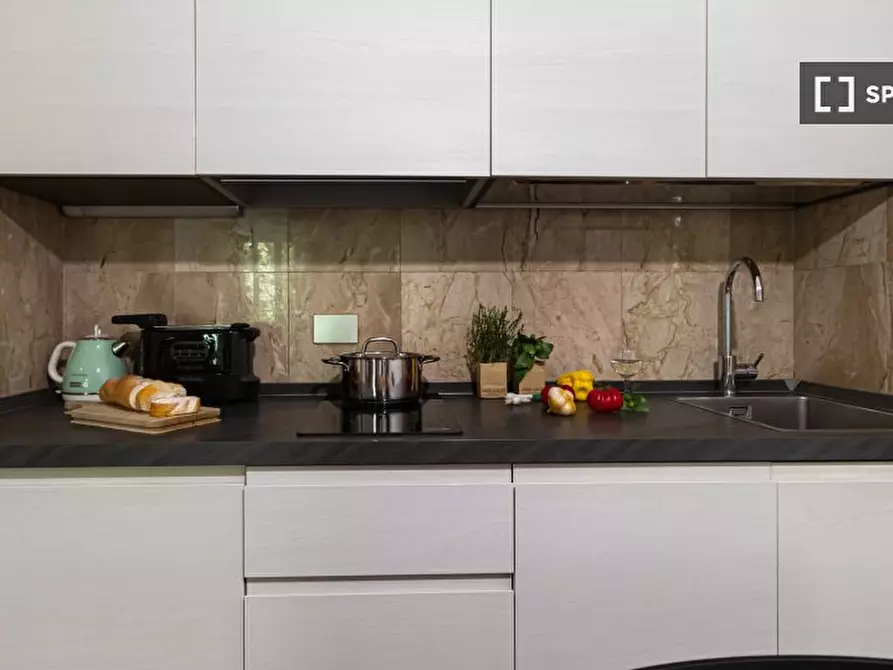 Immagine 18 di Ufficio in affitto  in Via Francesco Londonio a Milano