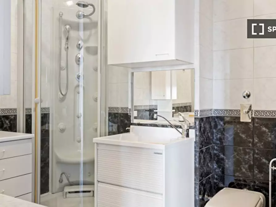 Immagine 4 di Camera condivisa in affitto  in Via Ronchi a Milano