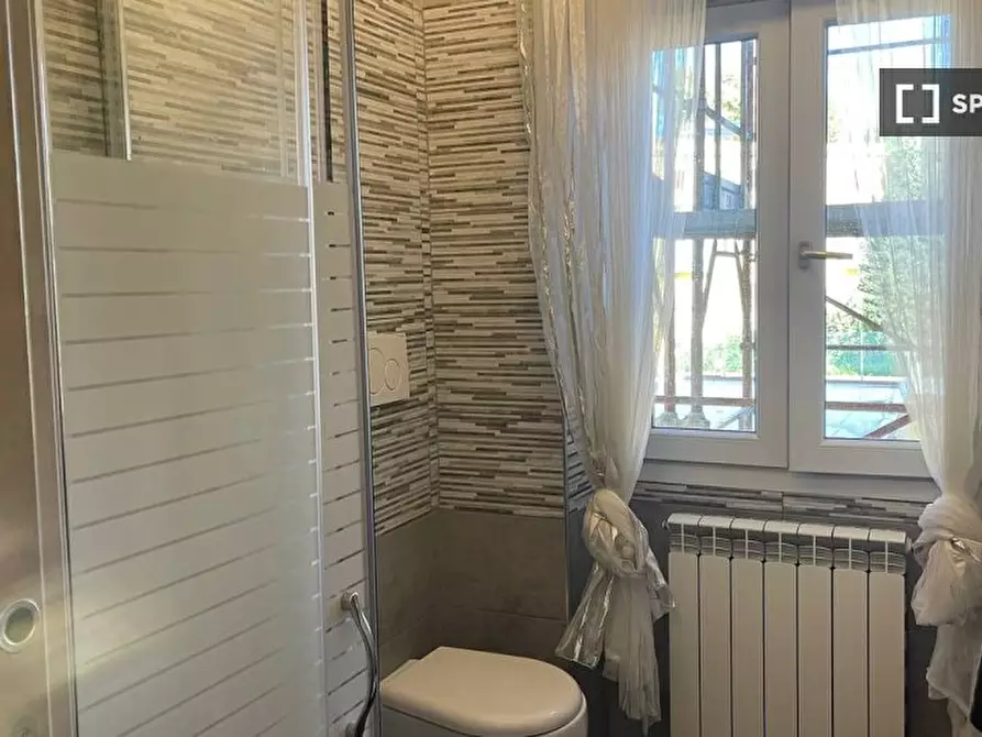 Immagine 10 di Camera condivisa in affitto  in Viale di Trastevere a Roma