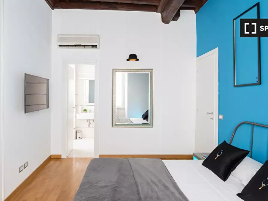 Immagine 17 di Appartamento in affitto  in Via del Boschetto a Roma