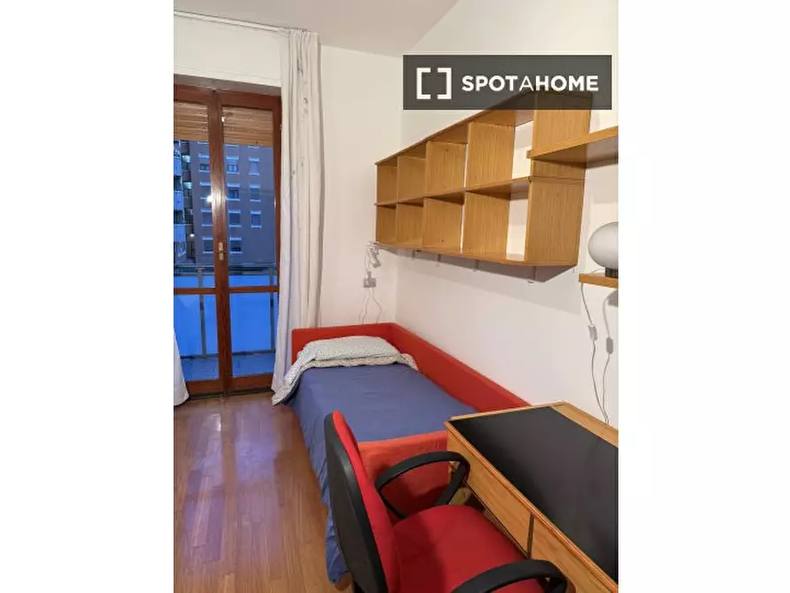 Immagine 13 di Camera condivisa in affitto  in Via Carlo Pisacane a Sesto San Giovanni