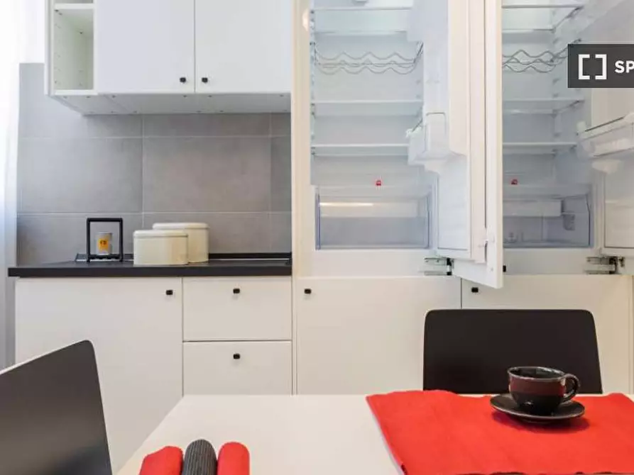 Immagine 16 di Camera condivisa in affitto  in Viale Bligny a Milano