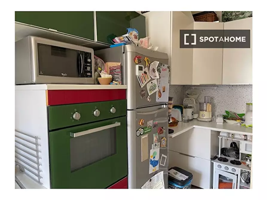 Immagine 8 di Camera condivisa in affitto  in Via Giuseppe Massarenti a Bologna