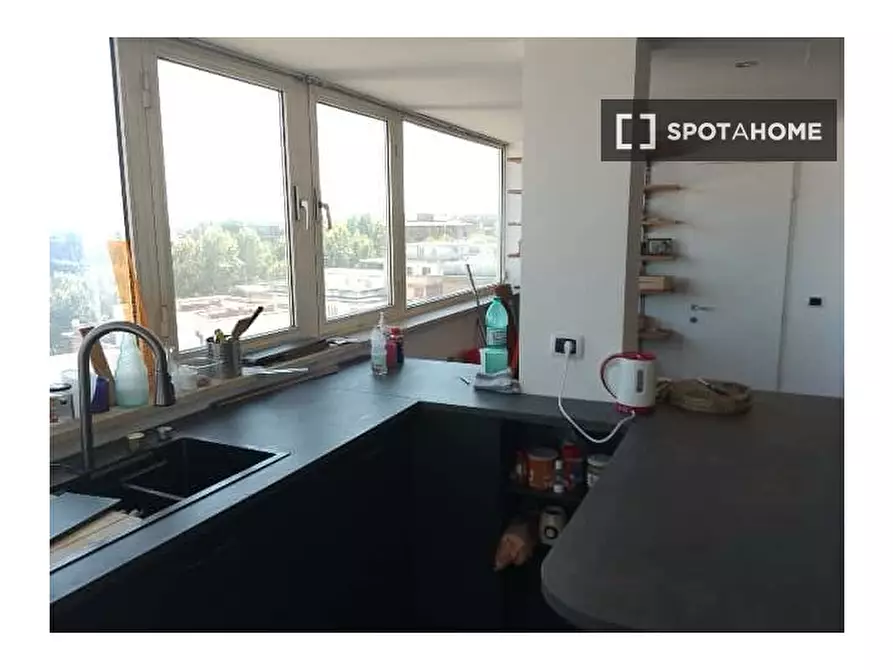 Immagine 1 di Appartamento in affitto  in Via Leopoldo Ruspoli a Roma