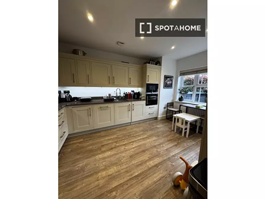 Immagine 4 di Appartamento in affitto  in Lawlor Cl a Staines