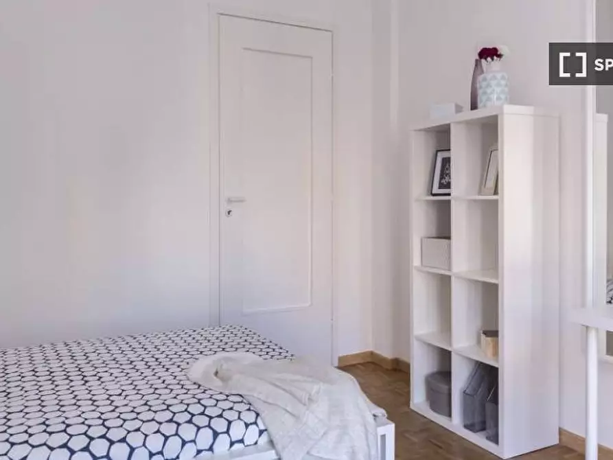 Immagine 4 di Camera condivisa in affitto  in Via delle Acacie Milan a Buccinasco