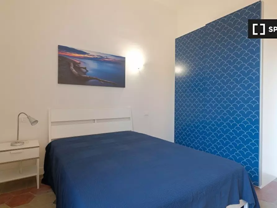 Immagine 4 di Camera condivisa in affitto  in Viale Regina Margherita a Roma