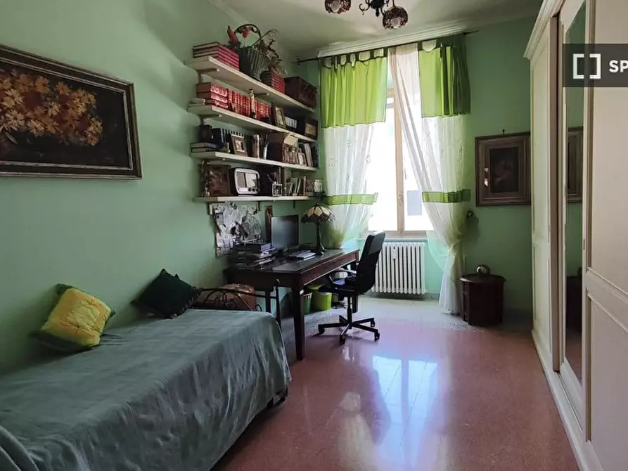 Immagine 3 di Camera condivisa in affitto  in Via Francesco Valesio a Roma