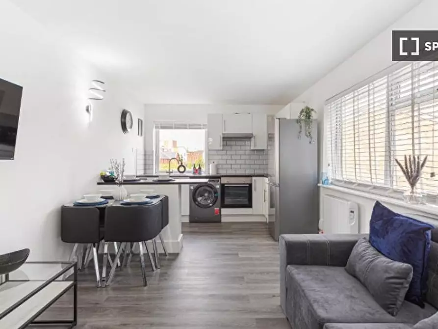 Immagine 2 di Appartamento in affitto  in Barnwood Cl a 