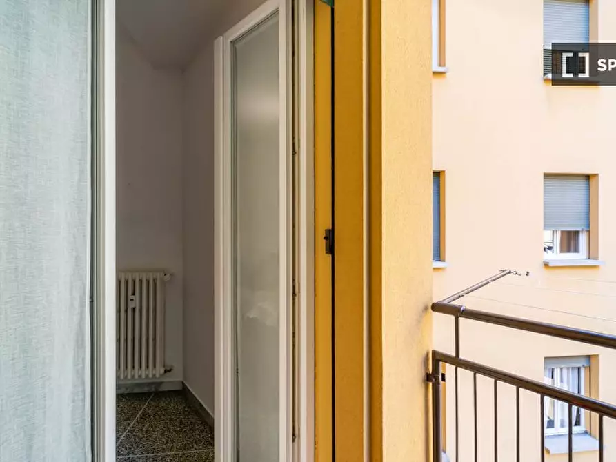 Immagine 16 di Appartamento in affitto  in Via delle Fosse Ardeatine a Bologna