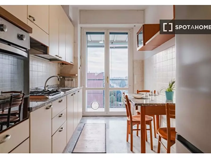 Immagine 11 di Camera condivisa in affitto  in Piazzale Giovanni delle Bande Nere a Milano