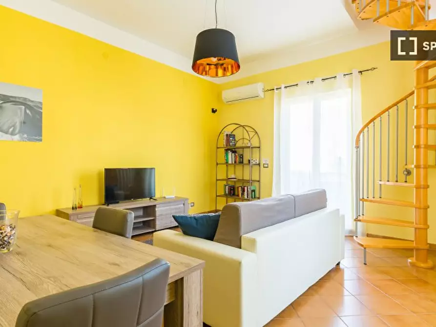 Immagine 2 di Appartamento in affitto  in Via San Paolo a Napoli