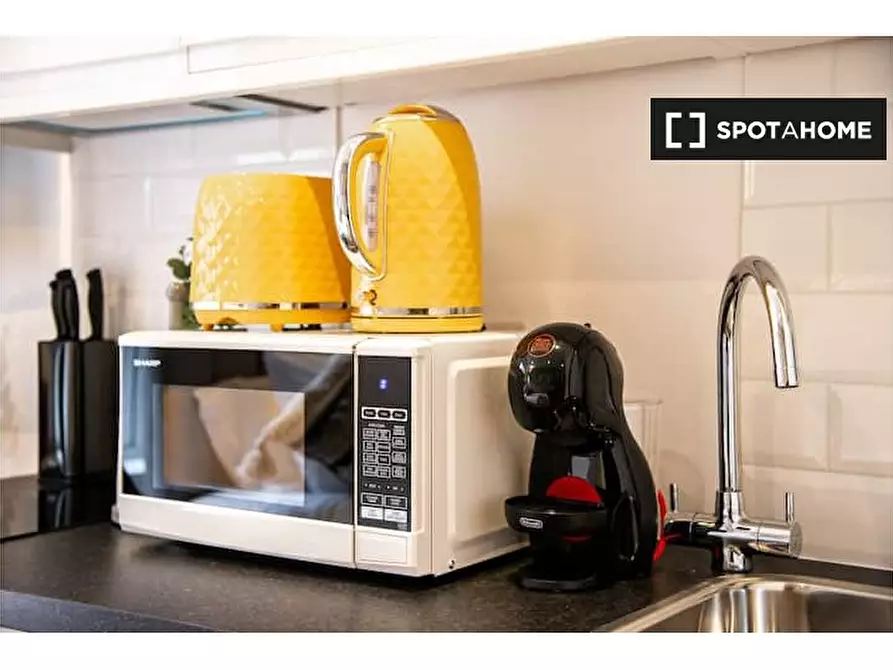 Immagine 13 di Ufficio in affitto  in Flat 32-34 Swinton StLondon WC1X 9NX a Camden Town