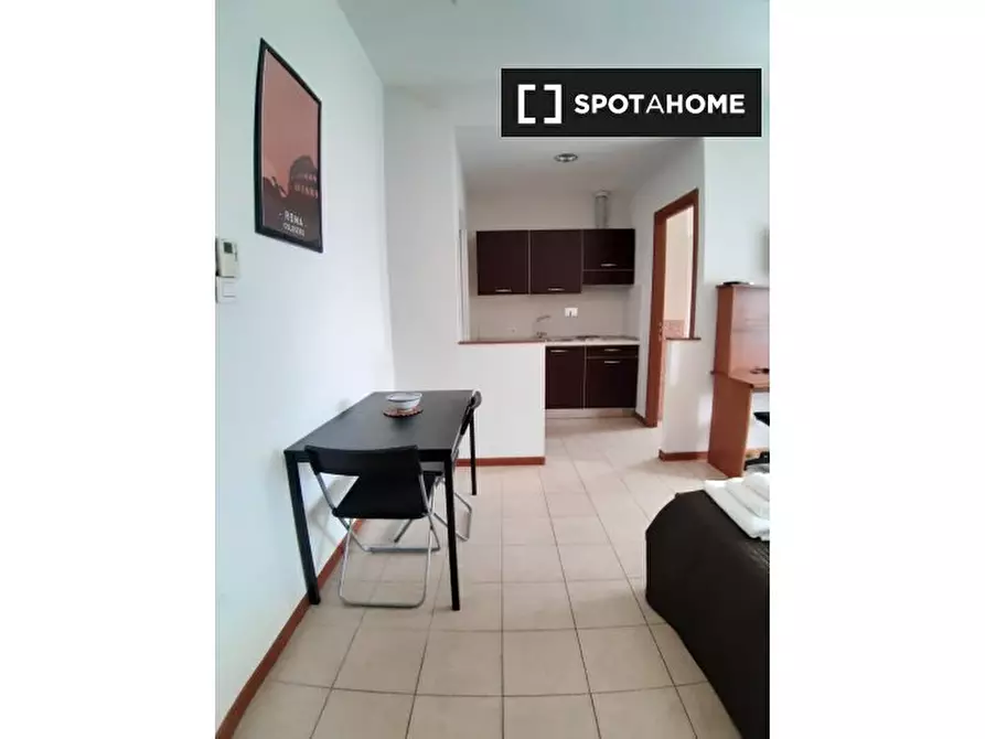 Immagine 3 di Ufficio in affitto  in Viale della Venezia Giulia a Roma