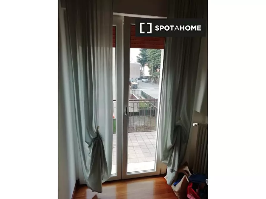 Immagine 10 di Camera condivisa in affitto  in Via Federico Confalonieri a Padova