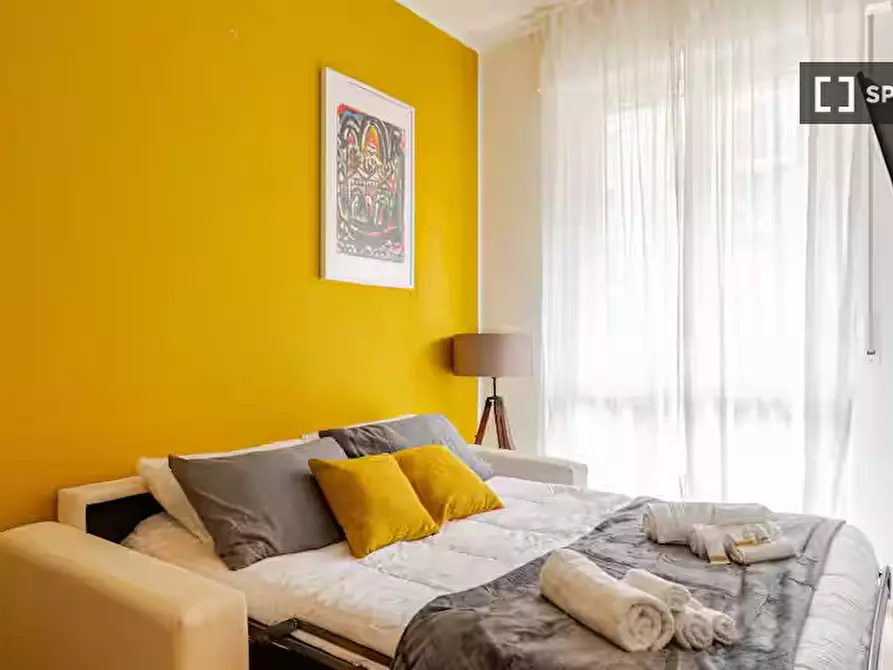 Immagine 2 di Appartamento in affitto  in Via dei Tulipani a Milano