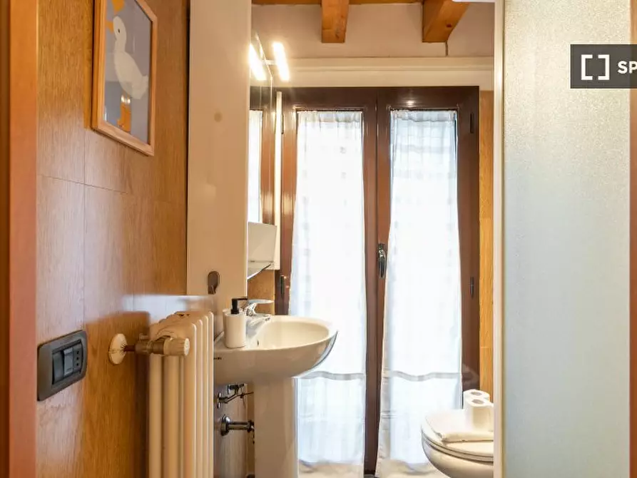 Immagine 16 di Appartamento in affitto  in Viale Lunigiana a Milano