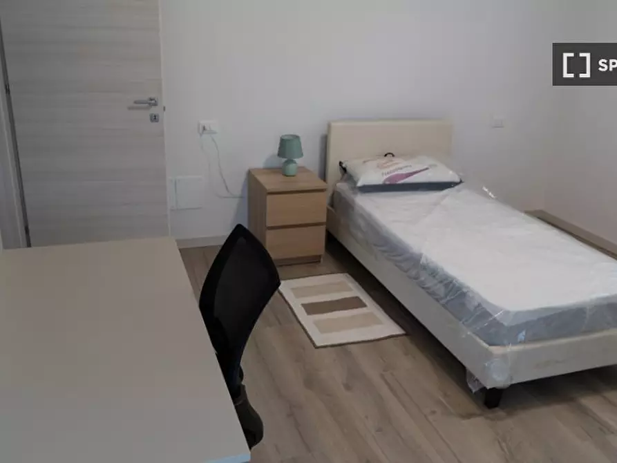 Immagine 5 di Camera condivisa in affitto  in Via Vecchia a Padova