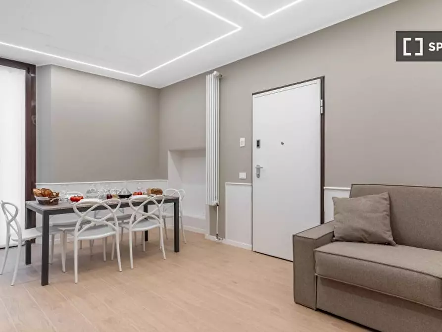 Immagine 1 di Appartamento in affitto  in Via Vitruvio a Milano