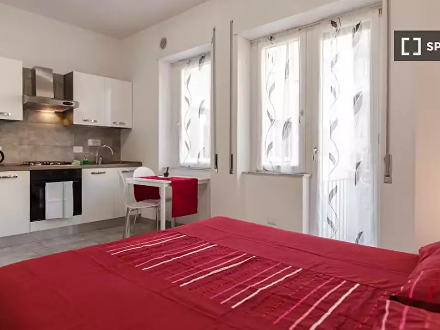 Immagine 8 di Ufficio in affitto  in Via Irnerio a Bologna