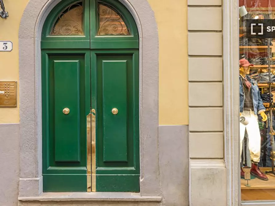 Immagine 10 di Appartamento in affitto  in Via dei Lamberti a Firenze
